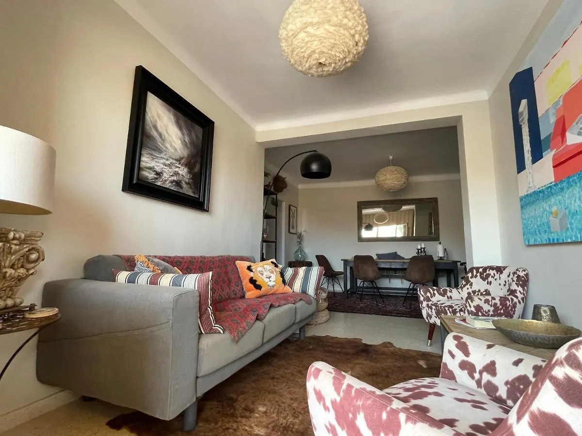 Tarifa Beachfront Large Apartment 西班牙